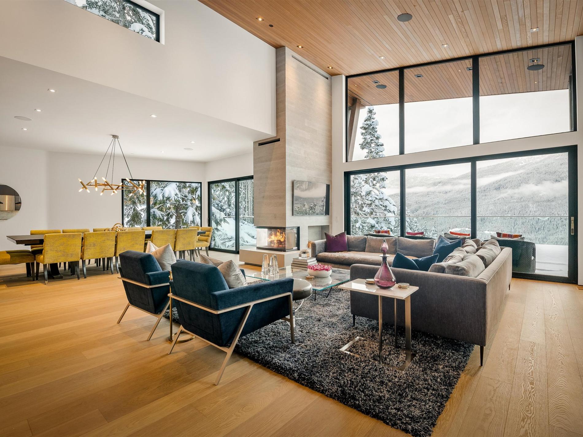 Luxury Kadenwood property interior 2